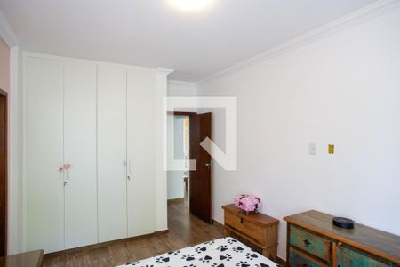 Apartamento à venda com 238m², 4 quartos e 1 vaga Apartamento à venda com 238m², 4 quartos e 1 vagaSuíte