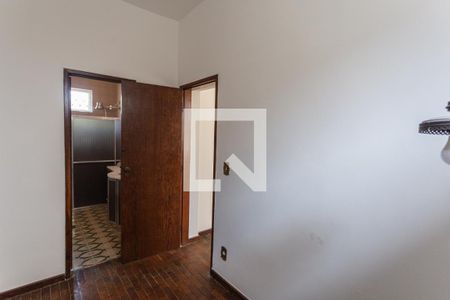 Casa à venda com 299m², 5 quartos e 4 vagasCloset da Suíte 1