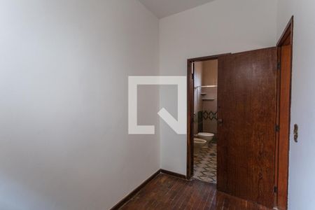 Casa à venda com 299m², 5 quartos e 4 vagasCloset da Suíte 1