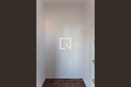 Casa à venda com 299m², 5 quartos e 4 vagasDespensa