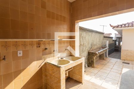 Casa à venda com 299m², 5 quartos e 4 vagasÁrea de Serviço