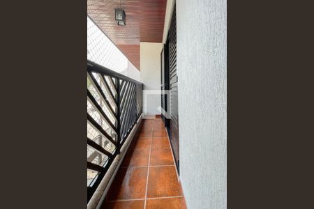 Casa à venda com 228m², 3 quartos e 5 vagas Casa à venda com 228m², 3 quartos e 5 vagasSacada - Suíte 3