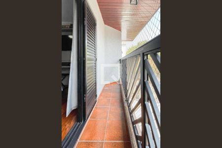 Casa à venda com 228m², 3 quartos e 5 vagas Casa à venda com 228m², 3 quartos e 5 vagasSacada - Suíte 3