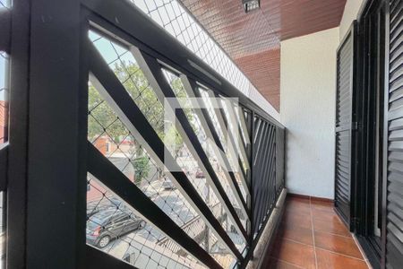 Casa à venda com 228m², 3 quartos e 5 vagas Casa à venda com 228m², 3 quartos e 5 vagasSacada - Suíte 3