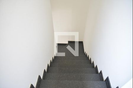 Apartamento à venda com 100m², 2 quartos e 1 vagaEscadas