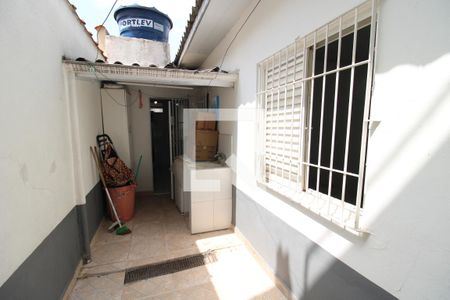 Casa à venda com 216m², 3 quartos e 2 vagasÁrea de Serviço
