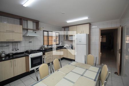 Casa à venda com 400m², 3 quartos e 4 vagasCozinha