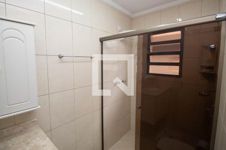 Casa à venda com 400m², 3 quartos e 4 vagasBanheiro da Suíte