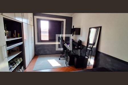 Apartamento à venda com 118m², 3 quartos e 2 vagas Apartamento à venda com 118m², 3 quartos e 2 vagasQuarto 1
