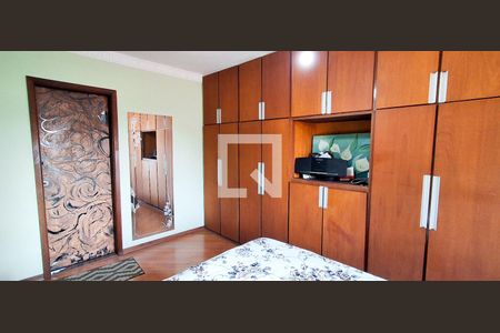 Apartamento à venda com 118m², 3 quartos e 2 vagas Apartamento à venda com 118m², 3 quartos e 2 vagasSuíte
