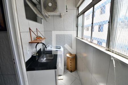 Apartamento à venda com 70m², 2 quartos e 1 vagaÁrea de Serviço