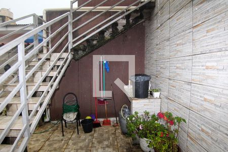 Casa à venda com 240m², 3 quartos e 2 vagas Casa à venda com 240m², 3 quartos e 2 vagasÁrea comum