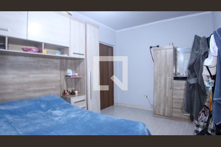 Casa à venda com 240m², 3 quartos e 2 vagas Casa à venda com 240m², 3 quartos e 2 vagasQuarto 2