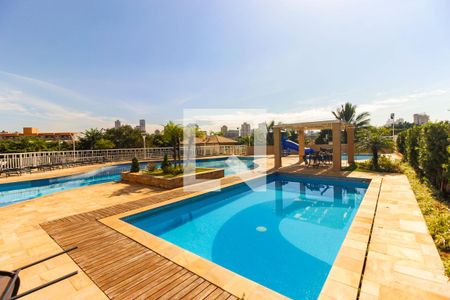 Apartamento à venda com 107m², 3 quartos e 2 vagas Apartamento à venda com 107m², 3 quartos e 2 vagasÁrea comum - Piscina