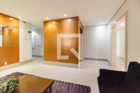 Apartamento à venda com 107m², 3 quartos e 2 vagas Apartamento à venda com 107m², 3 quartos e 2 vagasHall