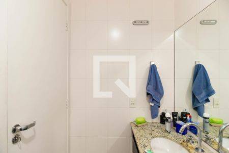 Apartamento à venda com 107m², 3 quartos e 2 vagas Apartamento à venda com 107m², 3 quartos e 2 vagasBanheiro da Suíte 2