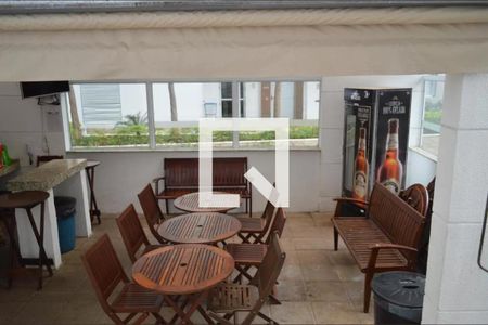 Apartamento para alugar com 61m², 2 quartos e 1 vaga Apartamento para alugar com 61m², 2 quartos e 1 vagaÁrea comum - Churrasqueira