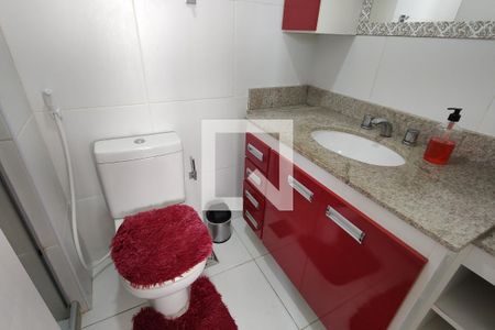 Apartamento à venda com 89m², 3 quartos e 1 vaga Apartamento à venda com 89m², 3 quartos e 1 vagaBanheiro da Suíte 1