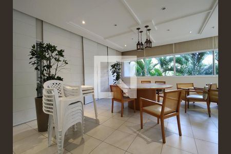 Apartamento à venda com 89m², 3 quartos e 1 vaga Apartamento à venda com 89m², 3 quartos e 1 vagaÁrea comum - Salão de festas