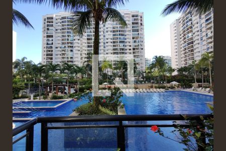 Apartamento à venda com 89m², 3 quartos e 1 vaga Apartamento à venda com 89m², 3 quartos e 1 vagaÁrea comum - Piscina