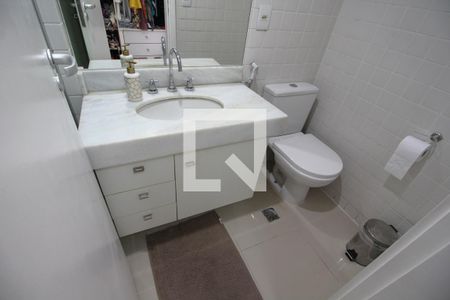 Apartamento para alugar com 76m², 2 quartos e 1 vagaQuarto 2 - Banheiro da Suíte