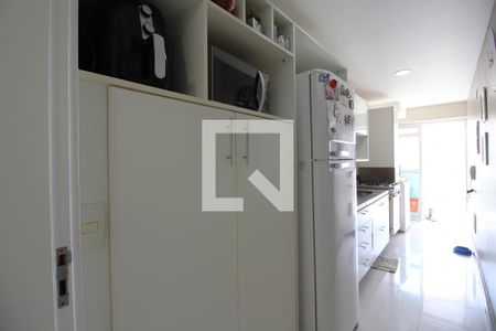 Apartamento para alugar com 76m², 2 quartos e 1 vagaCozinha