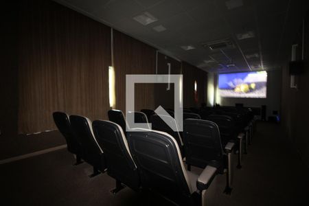 Apartamento para alugar com 76m², 2 quartos e 1 vagaCinema