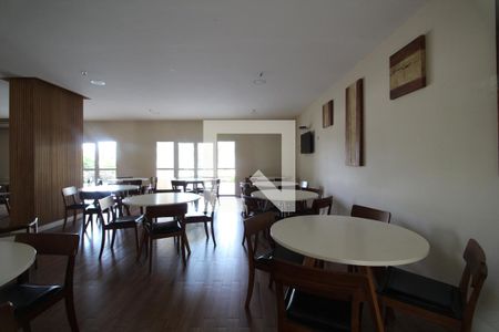 Apartamento para alugar com 76m², 2 quartos e 1 vagaSalão de Festas Adulto