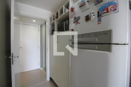 Apartamento para alugar com 76m², 2 quartos e 1 vagaCozinha