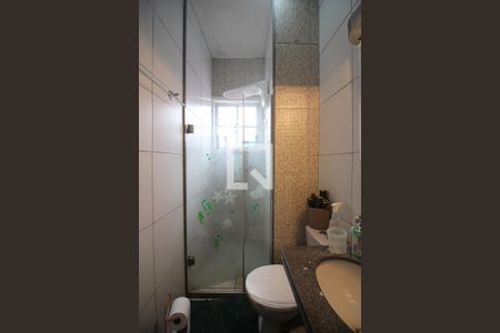 Casa de condomínio à venda com 105m², 3 quartos e 2 vagasBanheiro Social