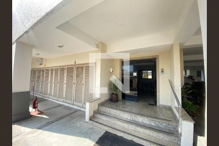 Apartamento à venda com 47m², 1 quarto e 1 vaga Apartamento à venda com 47m², 1 quarto e 1 vagaFachada do bloco