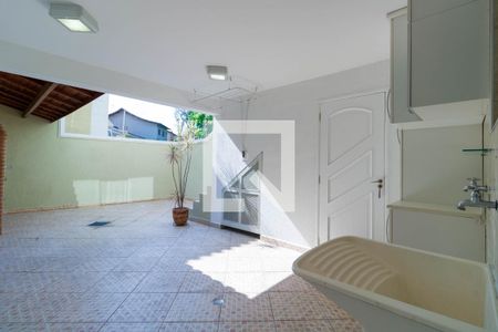 Casa à venda com 220m², 3 quartos e 4 vagasÁrea de Serviço