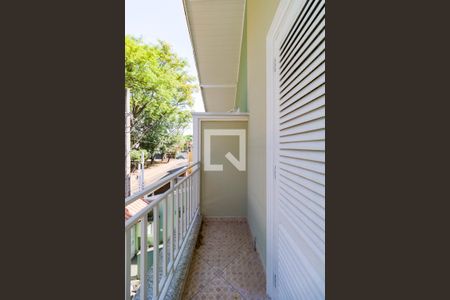 Casa à venda com 220m², 3 quartos e 4 vagasSuíte 3 varanda