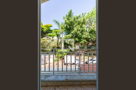 Casa à venda com 220m², 3 quartos e 4 vagasSuíte 3 varanda