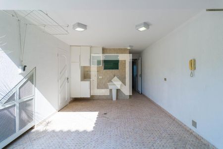 Casa à venda com 220m², 3 quartos e 4 vagasÁrea de Serviço