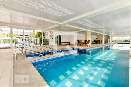 Apartamento à venda com 37m², 1 quarto e 1 vaga Apartamento à venda com 37m², 1 quarto e 1 vagaPiscina