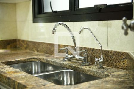 Apartamento à venda com 124m², 4 quartos e 2 vagasCozinha 