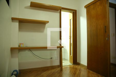 Apartamento à venda com 124m², 4 quartos e 2 vagasQuarto 2