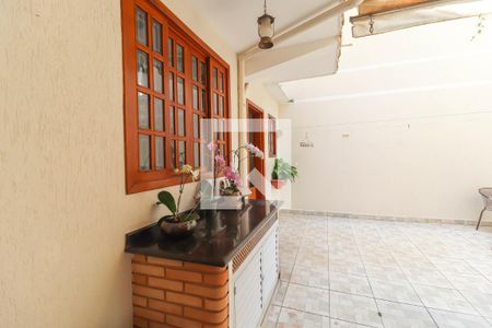 Casa à venda com 315m², 3 quartos e 5 vagasQuintal