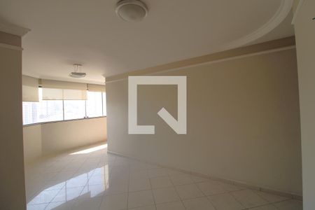 Sala de apartamento para alugar com 3 quartos, 100m² em Vila Sofia, São Paulo