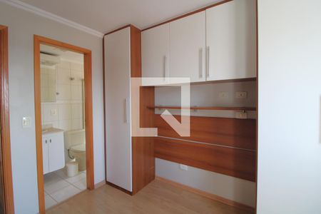 Suíte de apartamento para alugar com 3 quartos, 100m² em Vila Sofia, São Paulo