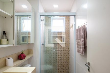 Apartamento à venda com 67m², 2 quartos e 1 vaga Apartamento à venda com 67m², 2 quartos e 1 vagaBanheiro da Suíte