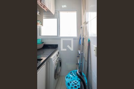 Apartamento à venda com 67m², 2 quartos e 1 vaga Apartamento à venda com 67m², 2 quartos e 1 vagaÁrea de Serviço