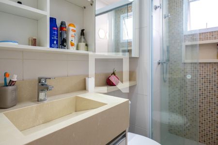 Apartamento à venda com 67m², 2 quartos e 1 vaga Apartamento à venda com 67m², 2 quartos e 1 vagaBanheiro da Suíte