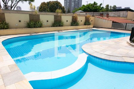 Apartamento à venda com 93m², 2 quartos e 2 vagas Apartamento à venda com 93m², 2 quartos e 2 vagasÁrea comum - Piscina
