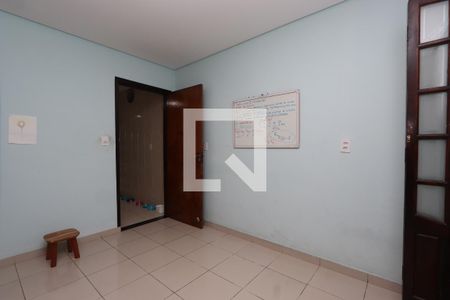 Casa à venda com 170m², 3 quartos e 2 vagasQuarto 2