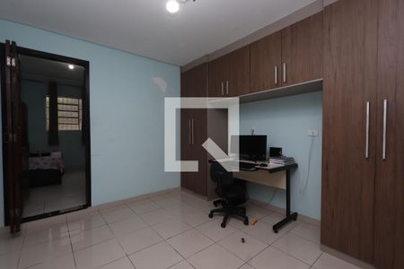 Casa à venda com 170m², 3 quartos e 2 vagasQuarto 2