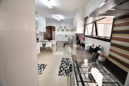 Apartamento à venda com 200m², 3 quartos e 3 vagasCozinha