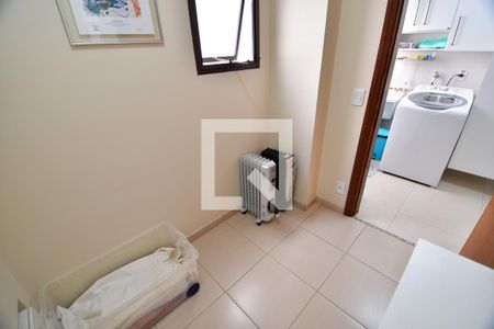 Apartamento à venda com 200m², 3 quartos e 3 vagasÁrea de Serviço