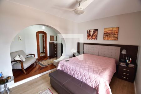 Apartamento à venda com 200m², 3 quartos e 3 vagasQuarto 3 - Suíte